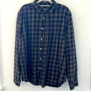 Men’s Banana Republic L/S button up size XL